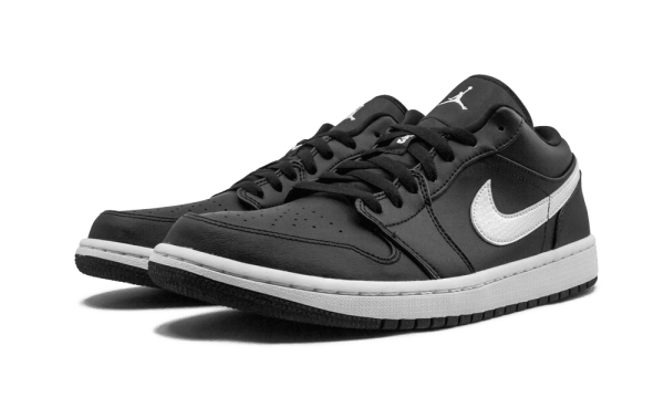 AO9944-001 Air Jordan 1 Low Black White (W)