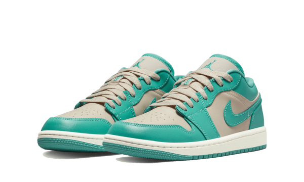 DC0774-131 Air Jordan 1 Low Tropical Teal (W)