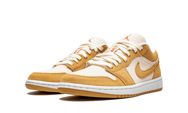 DH7820-700 Air Jordan 1 Low SE Twine Orange Quartz Corduroy (W)