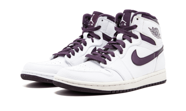 332550-151 Air Jordan 1 Retro High Grand Purple