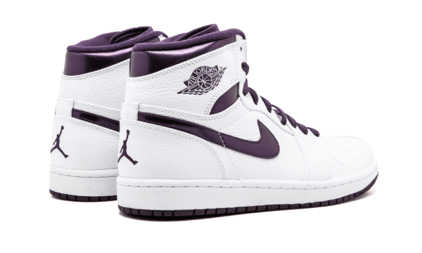 332550-151 Air Jordan 1 Retro High Grand Purple