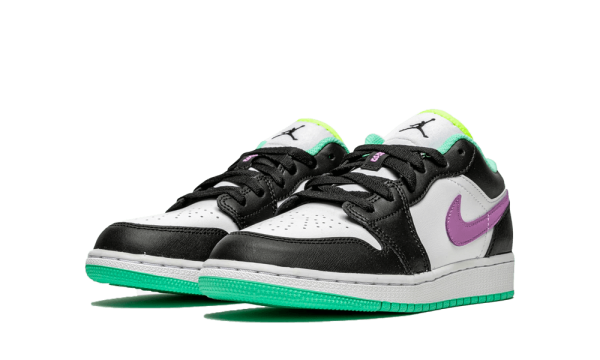 553560-151 Air Jordan 1 Low Black White Purple (GS)