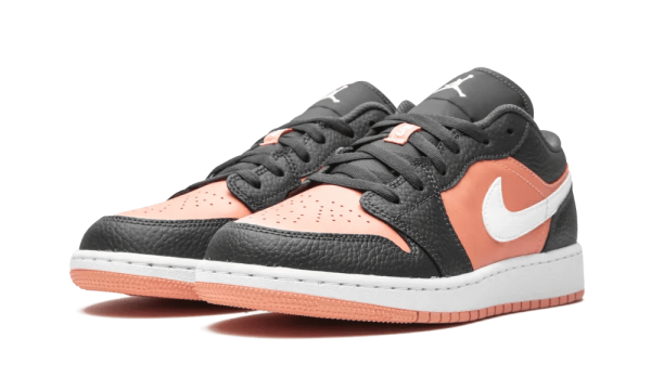 554723-016 Air Jordan 1 Low Black Pink Quartz (GS)