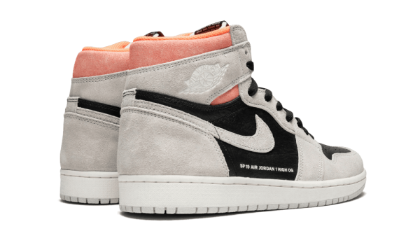 555088-018 Air Jordan 1 Retro High OG Neutral Grey Hyper Crimson