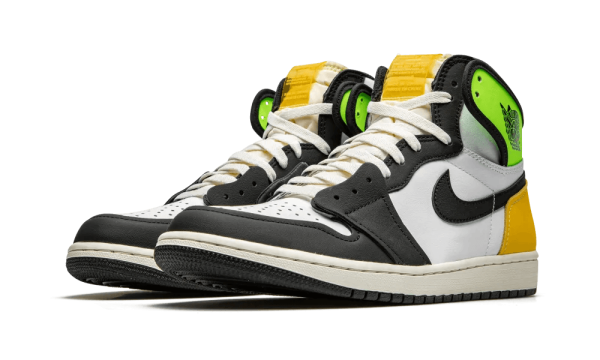 555088-118 Air Jordan 1 Retro High White Black Volt University Gold