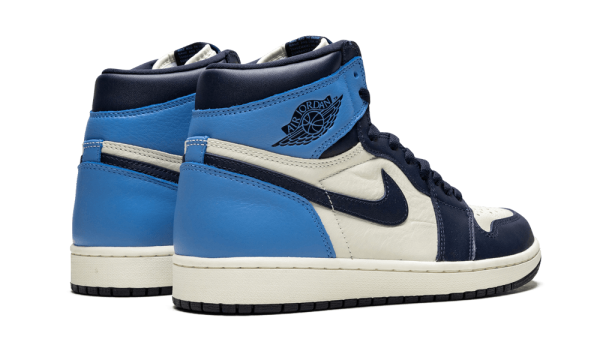 555088-140 Air Jordan 1 Retro High Obsidian UNC