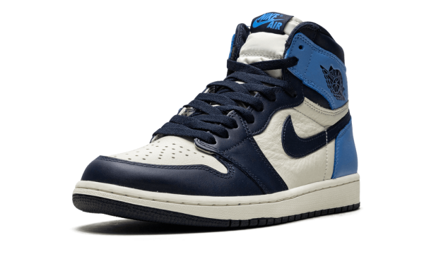 555088-140 Air Jordan 1 Retro High Obsidian UNC