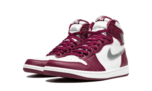 555088-611 Air Jordan 1 Retro High OG Bordeaux