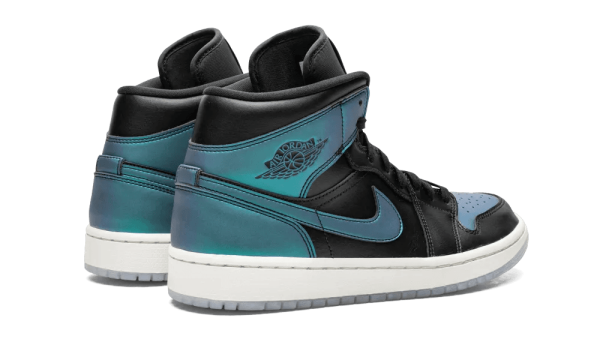 BQ6472-009 Air Jordan 1 Mid Iridescent (W)