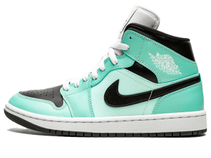 BQ6472-300 Air Jordan 1 Mid Light Dew (W)