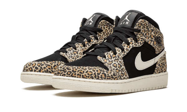 BQ6931-021 Air Jordan 1 Mid SE Leopard (GS)