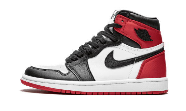 CD0461-016 Air Jordan 1 Retro High Satin Black Toe (W)