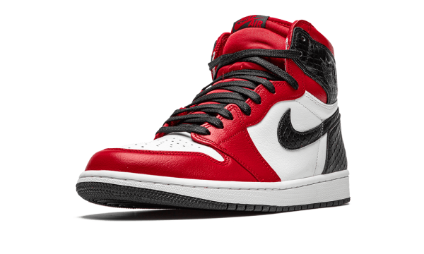 CD0461-601 Air Jordan 1 Retro High Satin Snake Chicago (W)