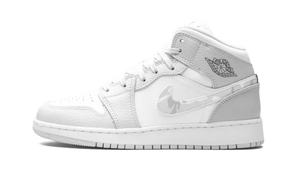 DD3235-100 Air Jordan 1 Mid SE Swoosh Logo – Grey Camo (GS)