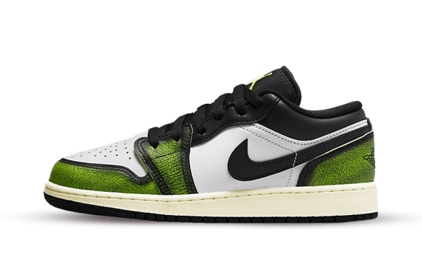 DO8244-003 Air Jordan 1 Low White Black Green (GS)