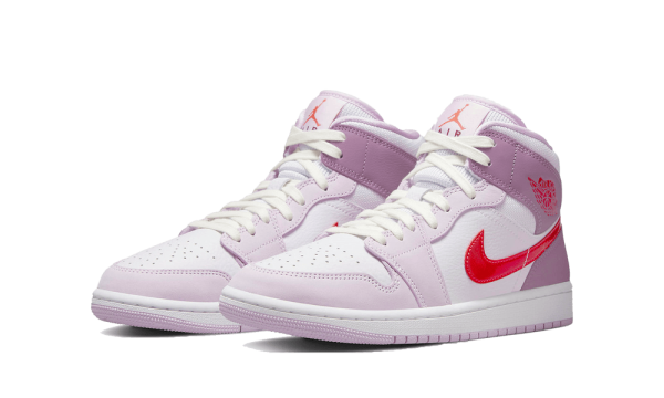 DR0174-500 Air Jordan 1 Mid Valentine’s Day 2022 (W)