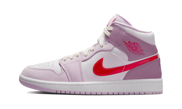 DR0174-500 Air Jordan 1 Mid Valentine’s Day 2022 (W)