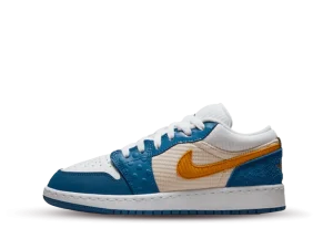 DR6960-400 Air Jordan 1 Low SE French Blue (GS)