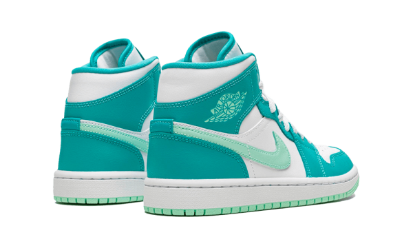 DV2229-300 Air Jordan 1 Mid Island Green (W)