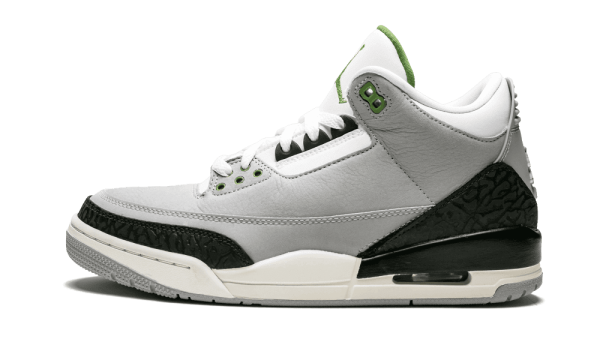 136064-006 Air Jordan 3 Retro Chlorophyll