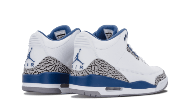 136064-104 Air Jordan 3 Retro True Blue