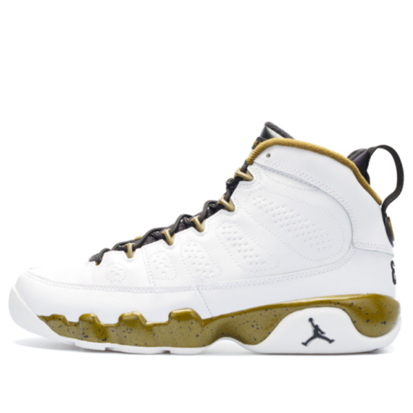 302359-109 Air Jordan 9 Retro BG Statue