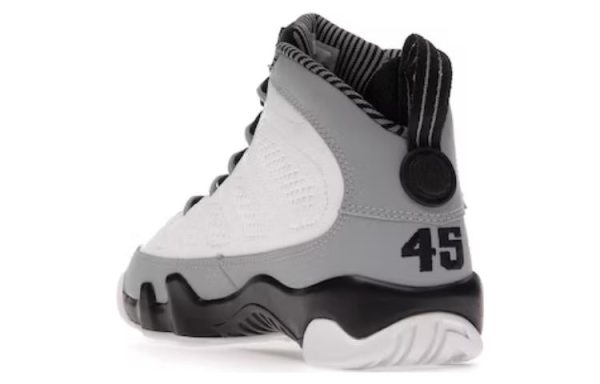 302359-116 Air Jordan 9 Retro BG Barons