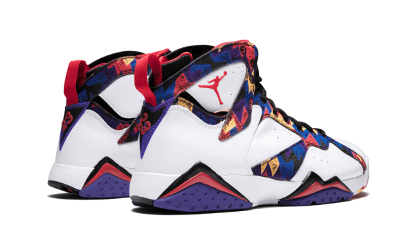 304775-142 Air Jordan 7 Retro Sweater