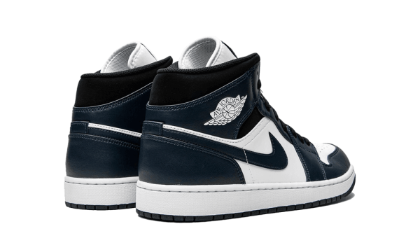 554724-411 Air Jordan 1 Mid Armory Navy