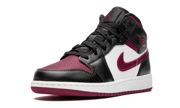 554725-066 Air Jordan 1 Mid Bred Toe (GS)