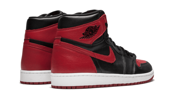 555088-001 Air Jordan 1 Retro High Banned Bred (2016)