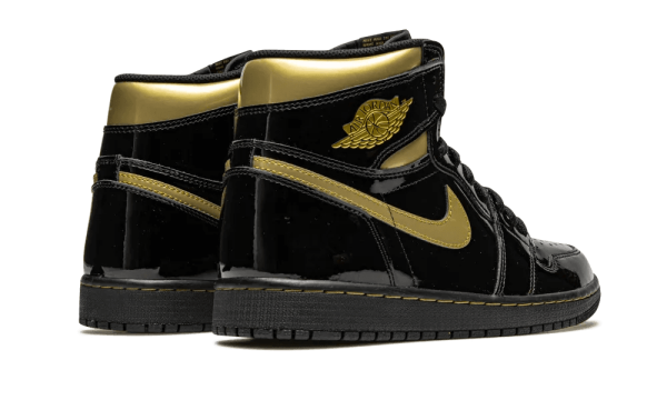 555088-032 Air Jordan 1 Retro High Black Metallic Gold (2020)