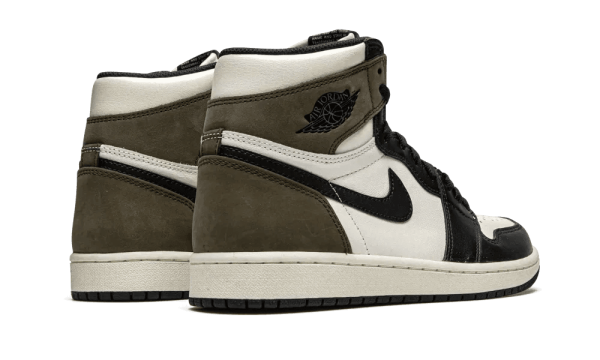 555088-105 Air Jordan 1 Retro High Dark Mocha