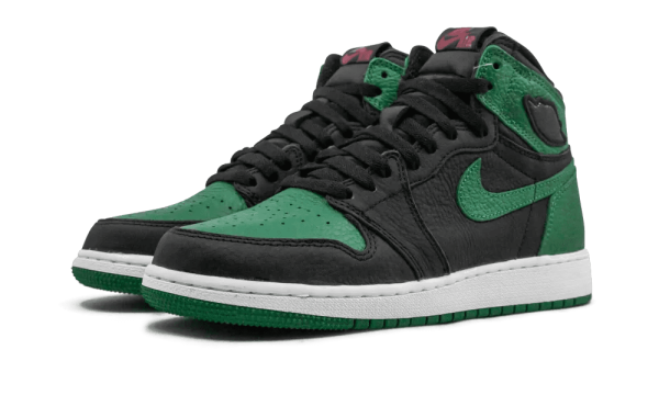 575441-030 Air Jordan 1 Retro High Pine Green Black (GS)