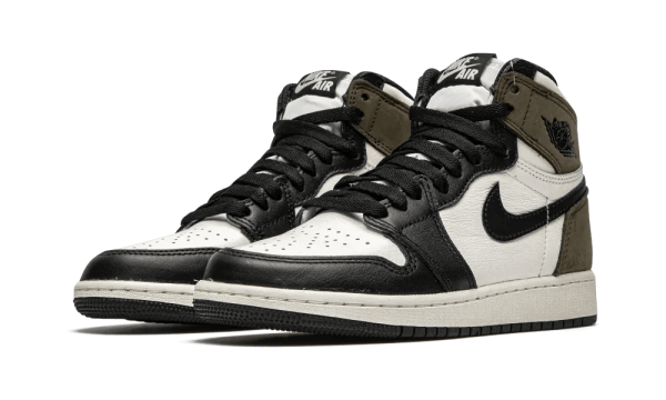 575441-105 Air Jordan 1 Retro High Dark Mocha (GS)