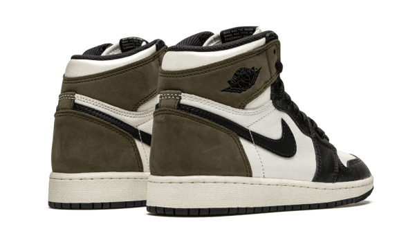 575441-105 Air Jordan 1 Retro High Dark Mocha (GS)