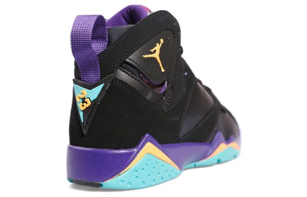 705417-029 Air Jordan 7 Retro GG Lola Bunny