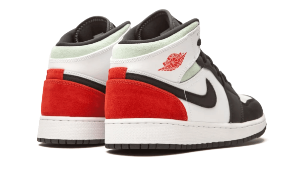 BQ6931-100 Air Jordan 1 Mid SE White Black Red Spruce (GS)