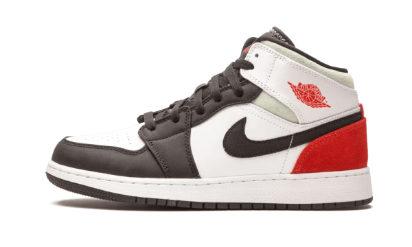 BQ6931-100 Air Jordan 1 Mid SE White Black Red Spruce (GS)