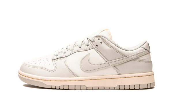 DD1503-107 Nike Dunk Low Sail Light Bone (W)