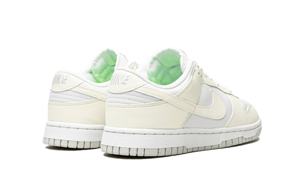 DD1873-101 Nike Dunk Low Move to Zero Sail (W)