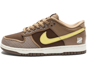 DH3061-200 Nike Dunk Low SP Undefeated Canteen Dunk