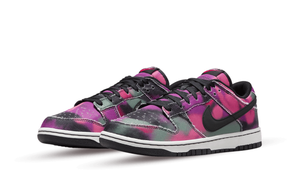 DM0108-002 Nike Dunk Low Graffiti Pink