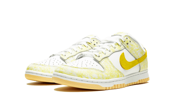 DM9467-700 Nike Dunk Low Yellow Strike (W)