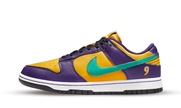 DO9581-500 Nike Dunk Low LX Lisa Leslie (W)