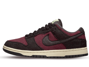 DQ7579-600 Nike Dunk Low Fleece Burgundy Crush (W)