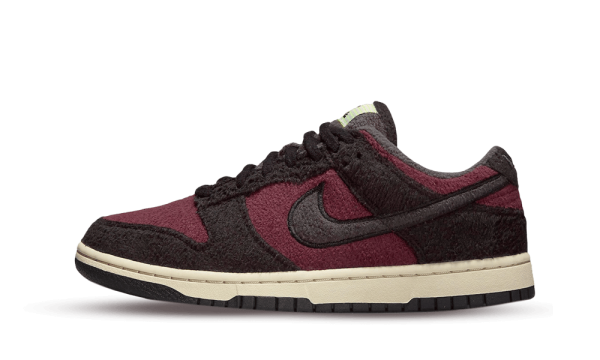 DQ7579-600 Nike Dunk Low Fleece Burgundy Crush (W)