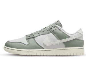 DV7212-300 Nike Dunk Low Retro PRM Mica Green