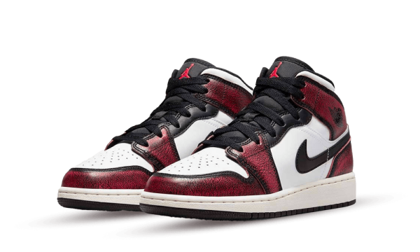 FB0568-006 Air Jordan 1 Mid SE Wear-Away Chicago (GS)