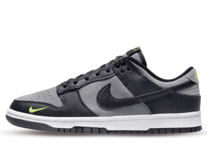 FQ2205-001 Nike Dunk Low Green Strike